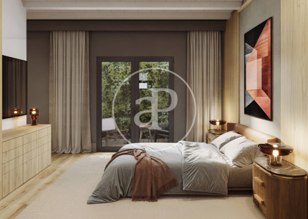 Featured Photo