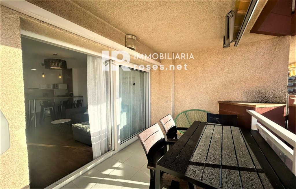 Featured Photo