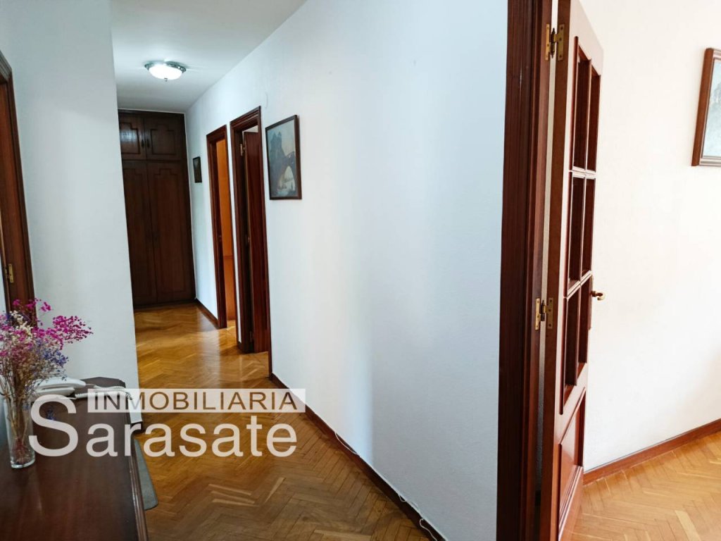 Featured Photo