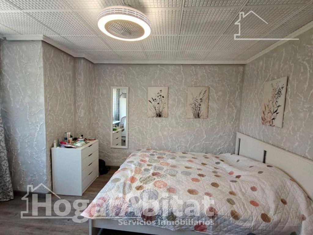 Featured Photo