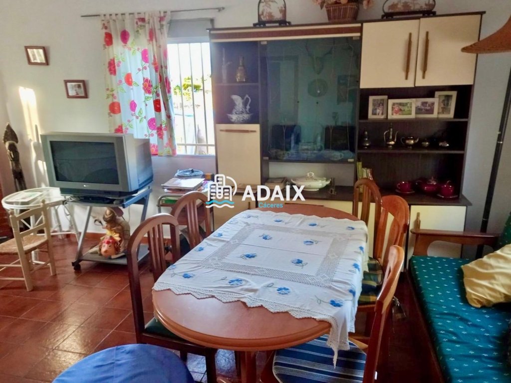 Featured Photo
