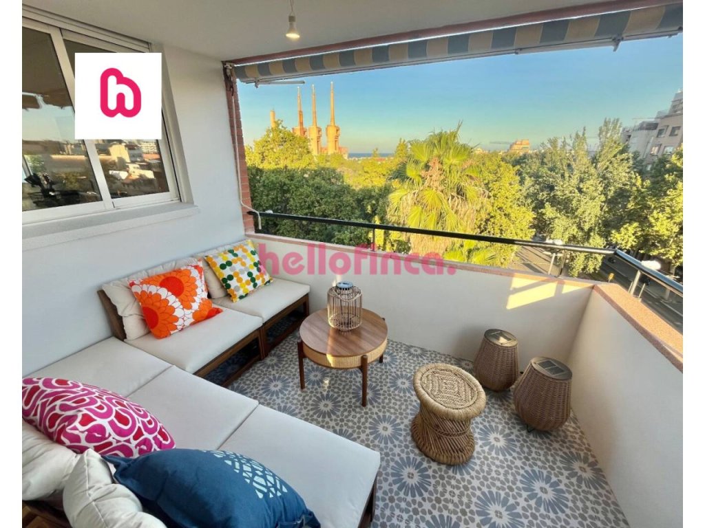 Featured Photo