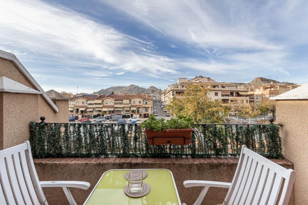 Featured Photo