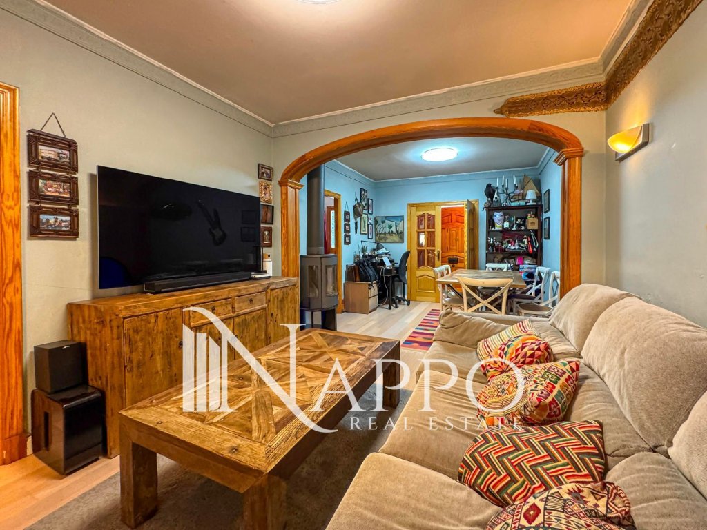 Featured Photo