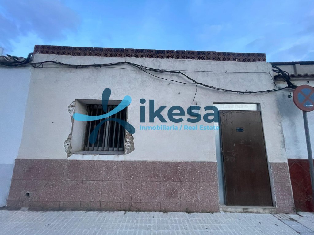 Featured Photo