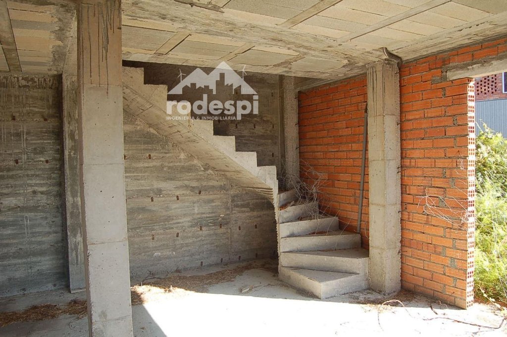Featured Photo