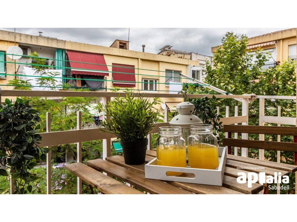 Featured Photo