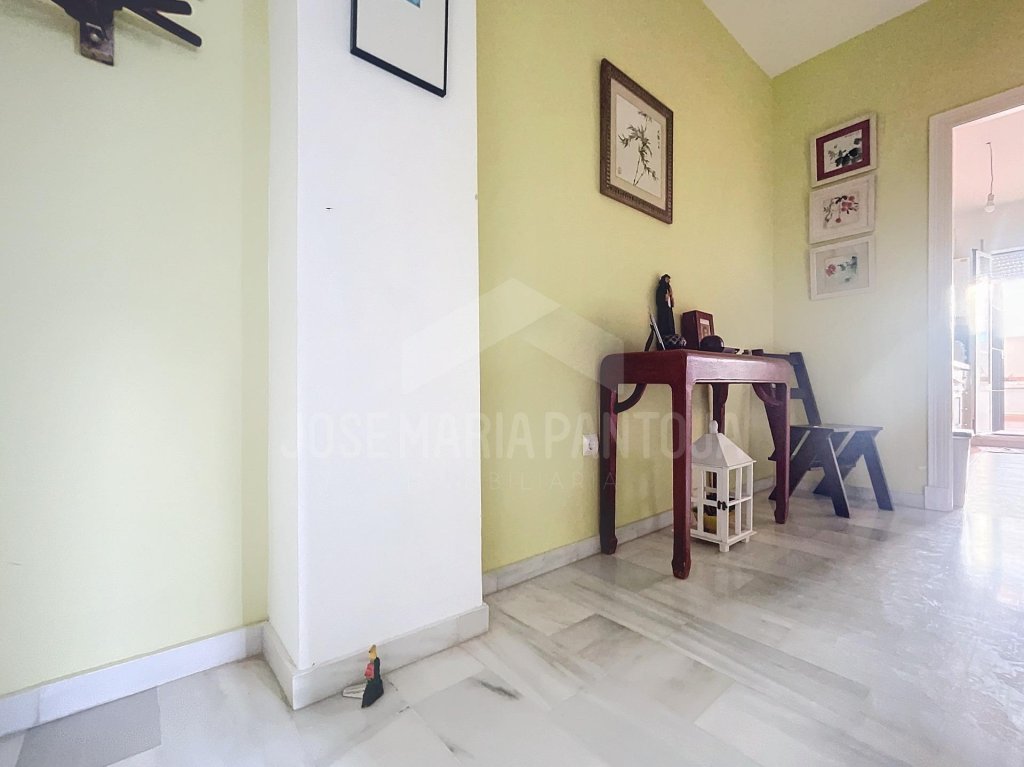 Featured Photo