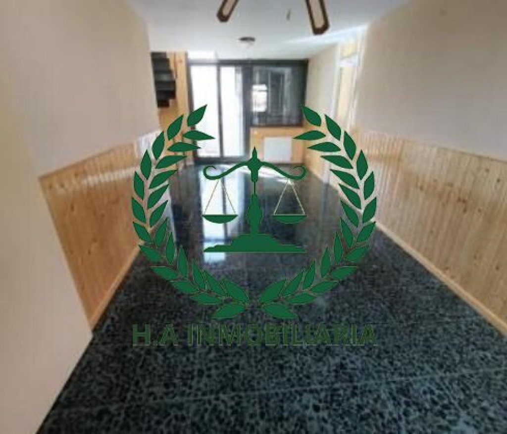 Featured Photo