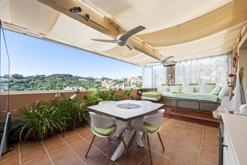 Featured Photo