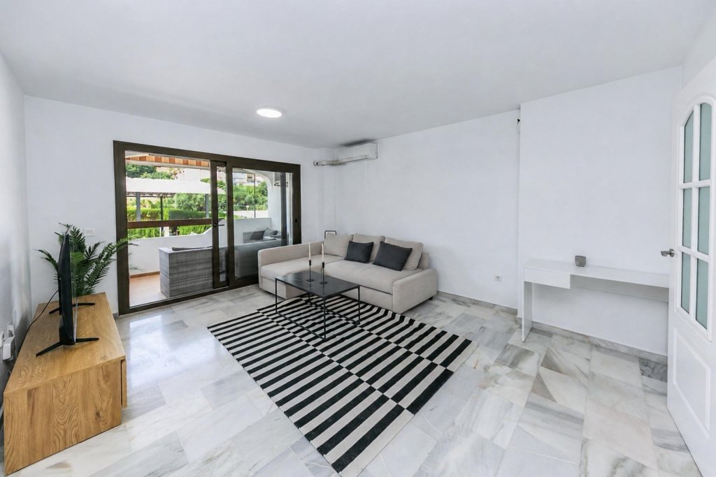 Featured Photo