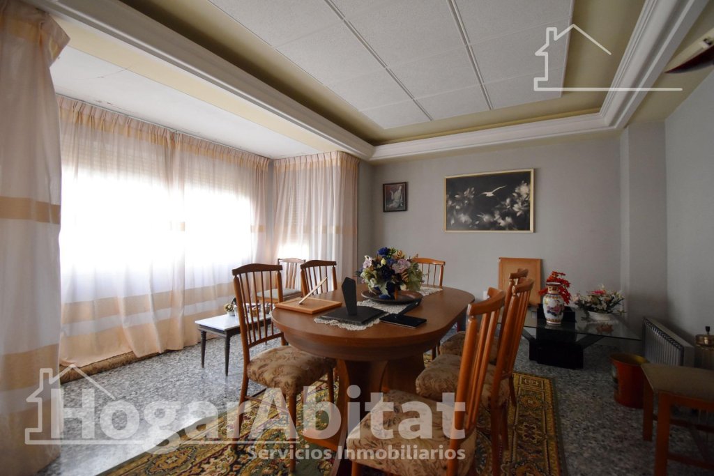 Featured Photo