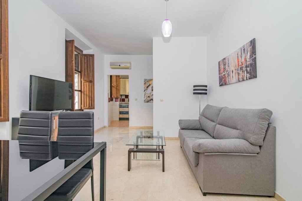 Featured Photo