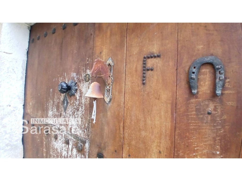 Featured Photo
