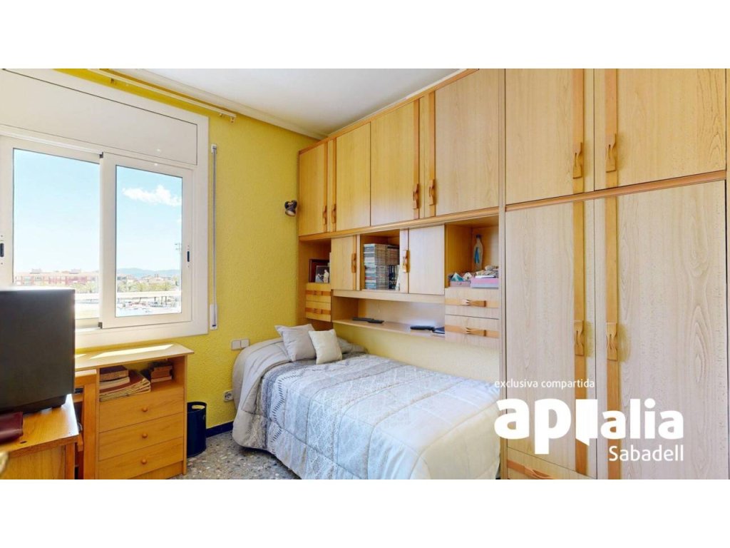 Featured Photo