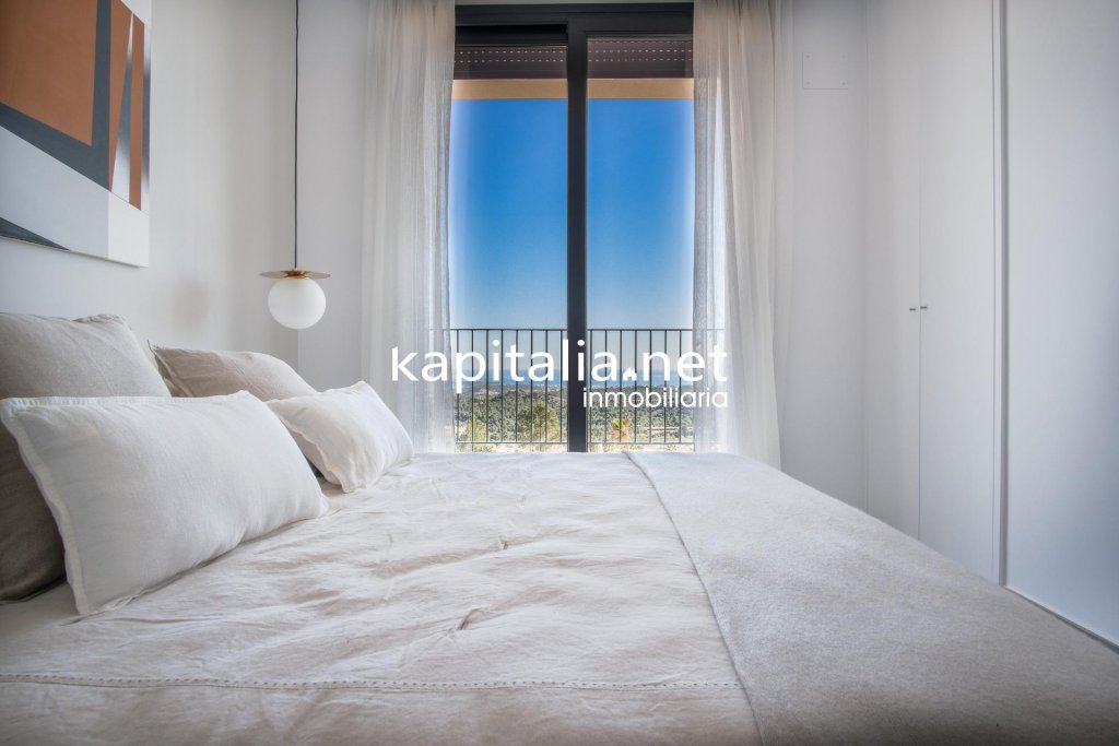 Featured Photo
