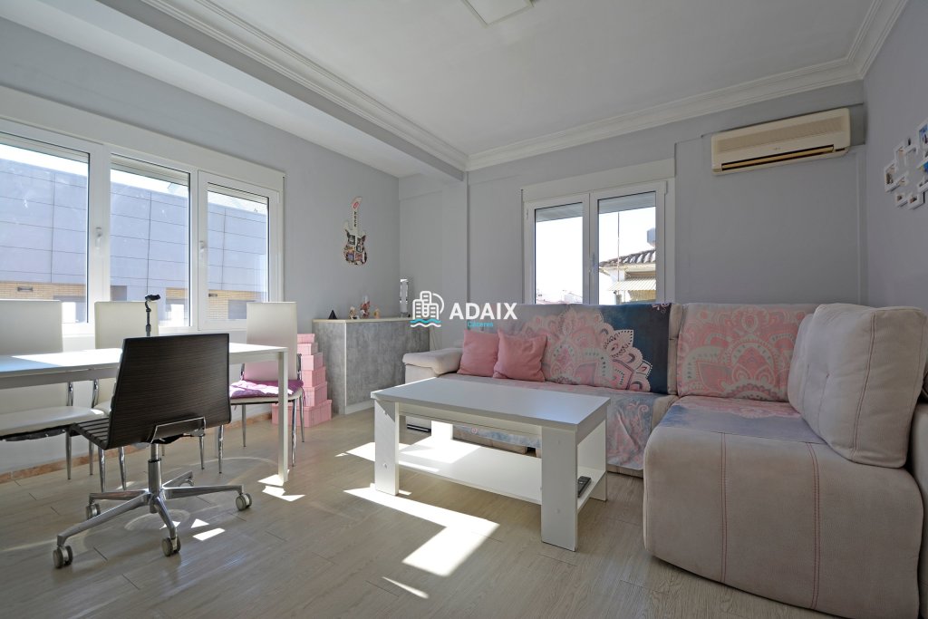Featured Photo