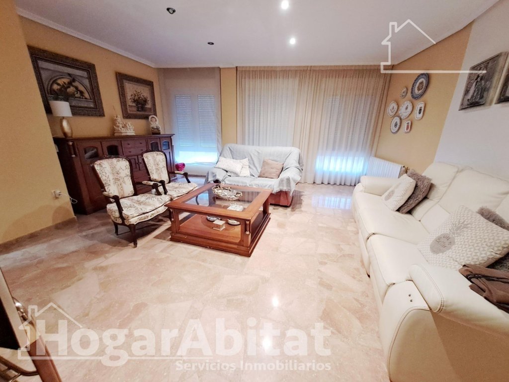 Featured Photo