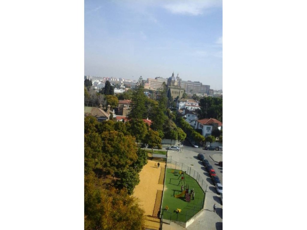 Featured Photo