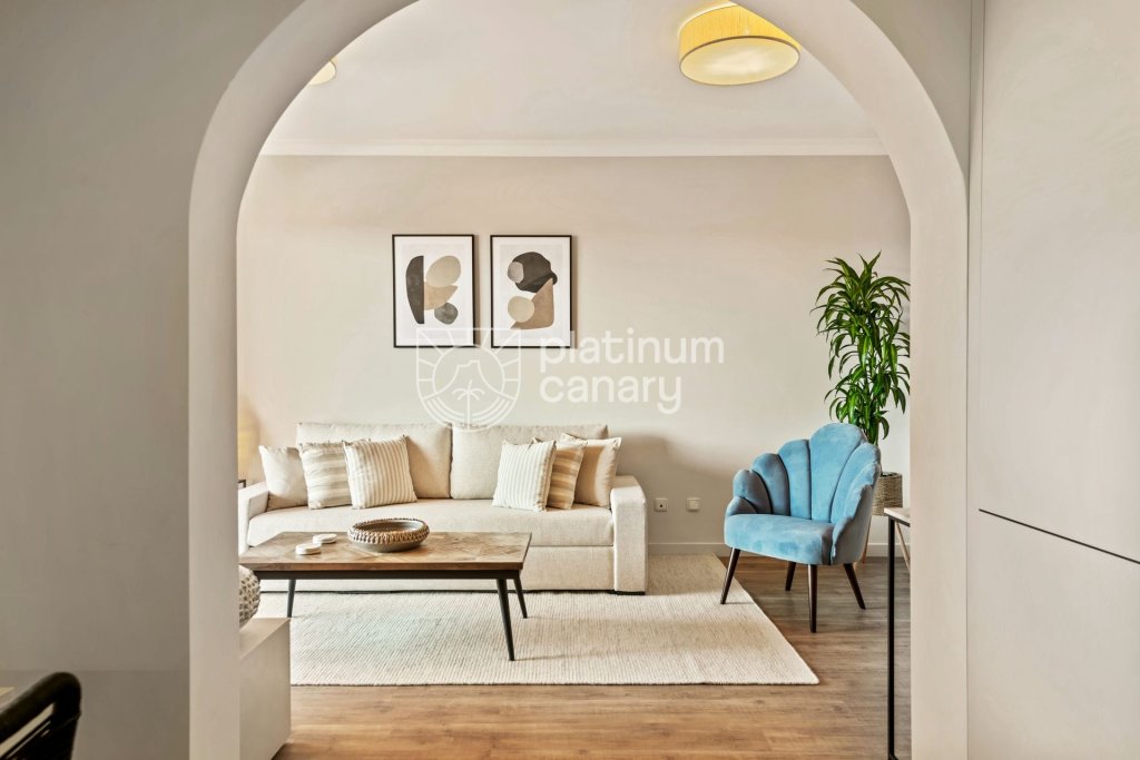 Featured Photo