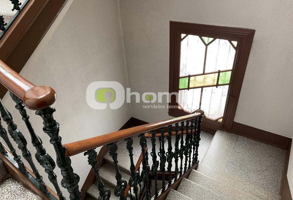 Featured Photo