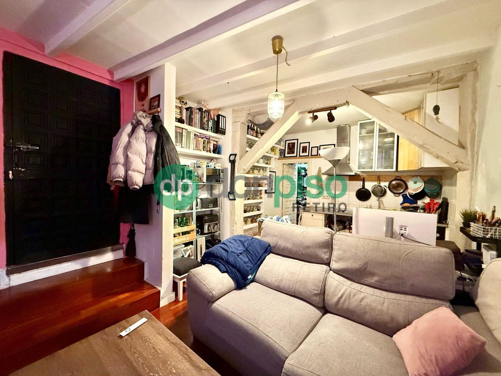 Featured Photo
