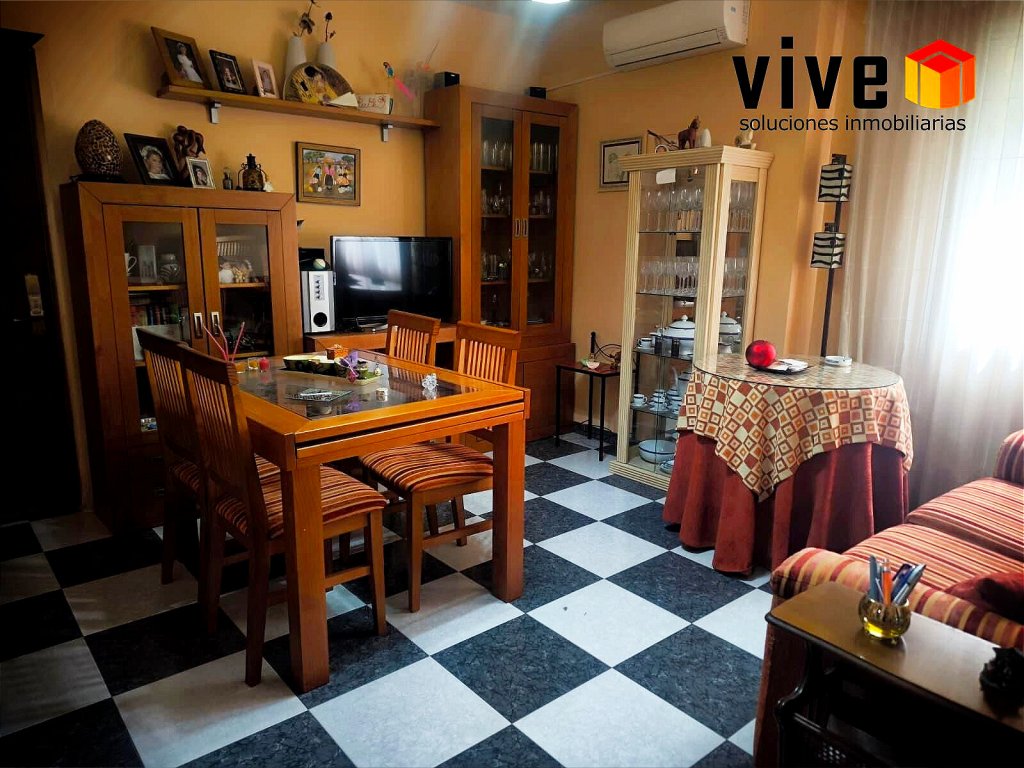 Featured Photo