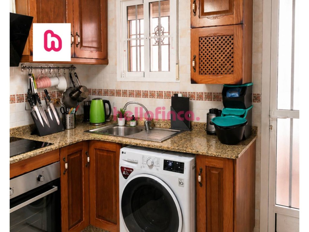 Featured Photo