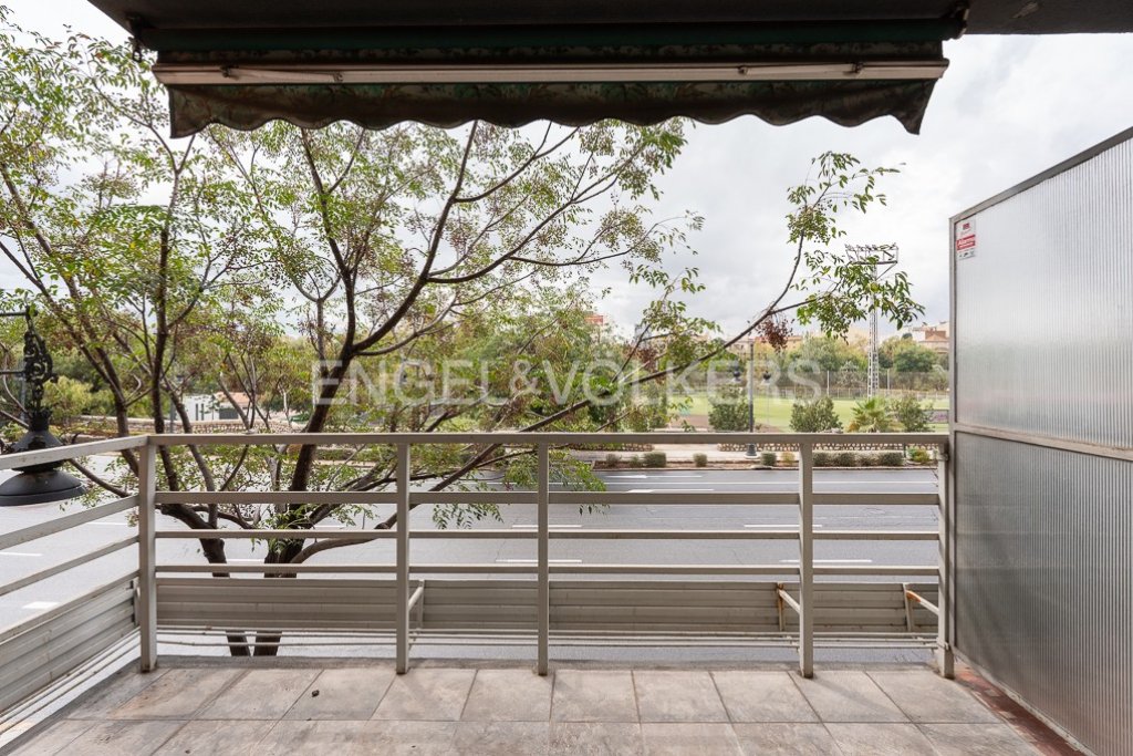 Featured Photo