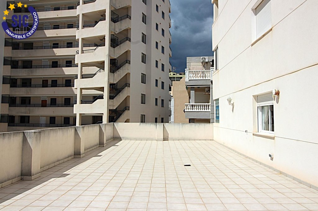 Featured Photo
