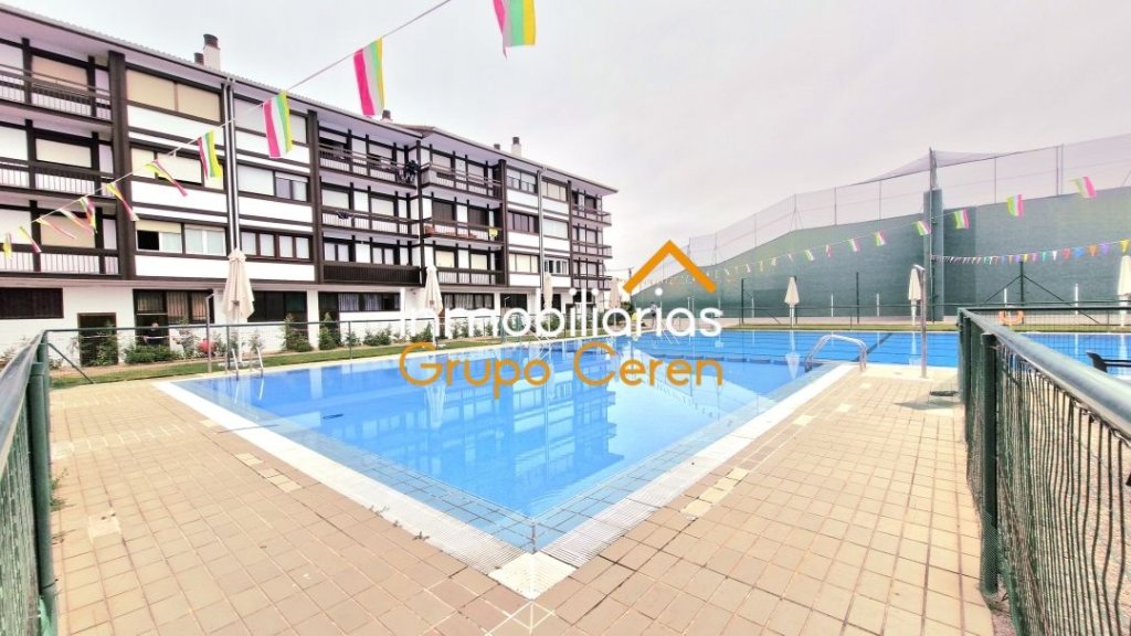 Featured Photo