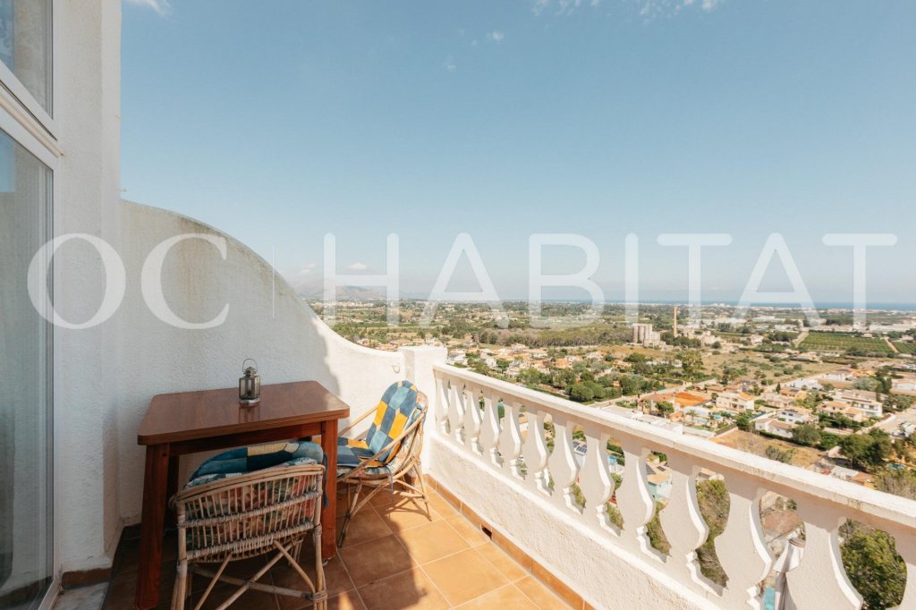 Featured Photo
