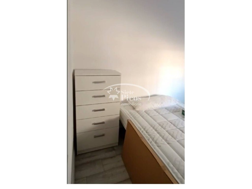 Featured Photo