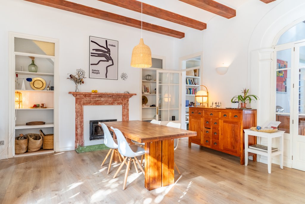 Featured Photo