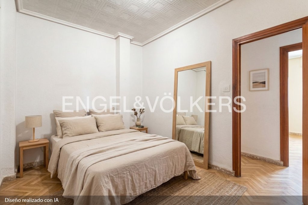 Featured Photo