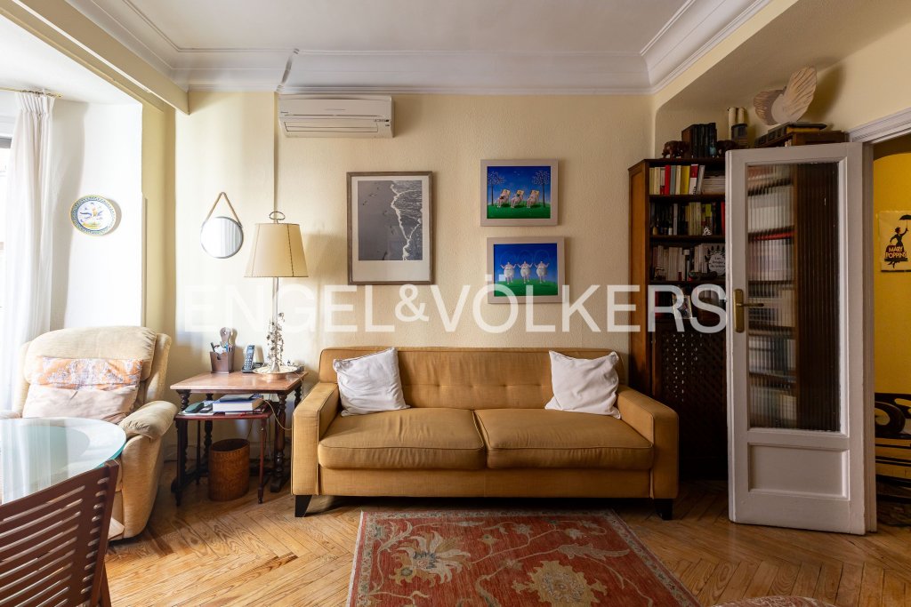 Featured Photo