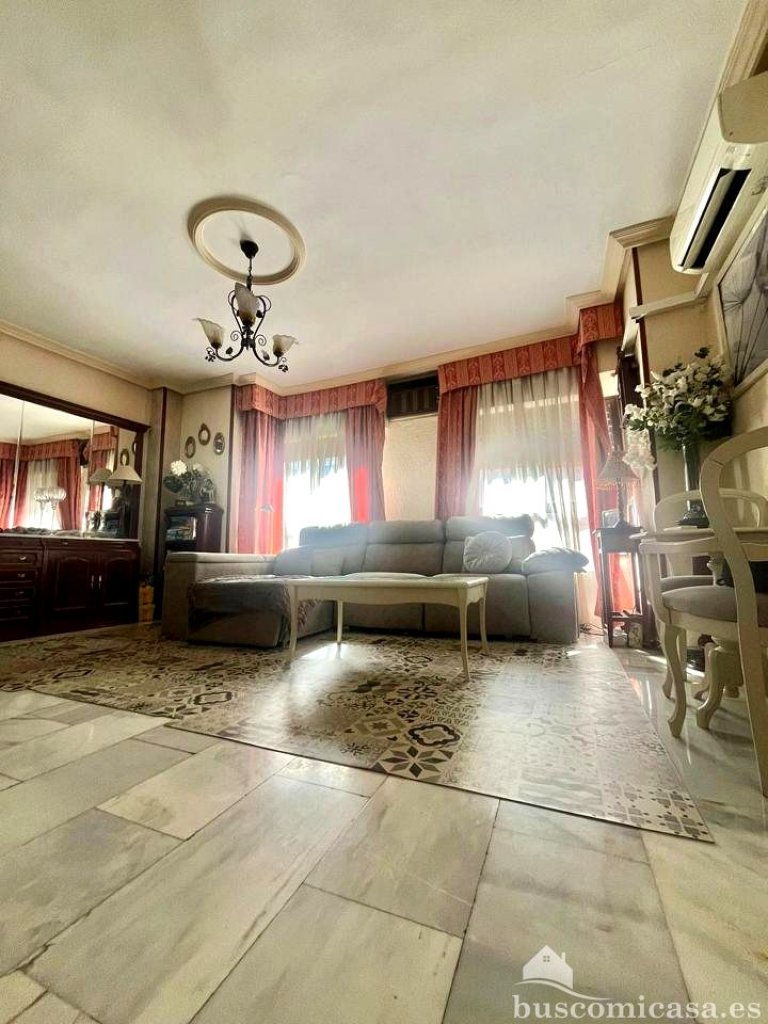 Featured Photo