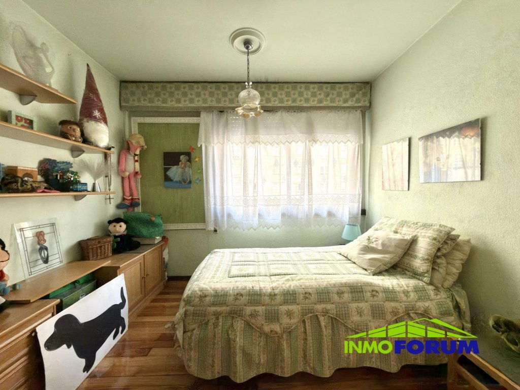 Featured Photo