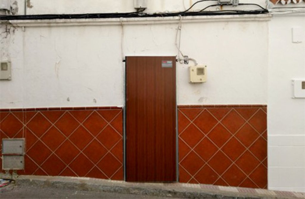 Featured Photo