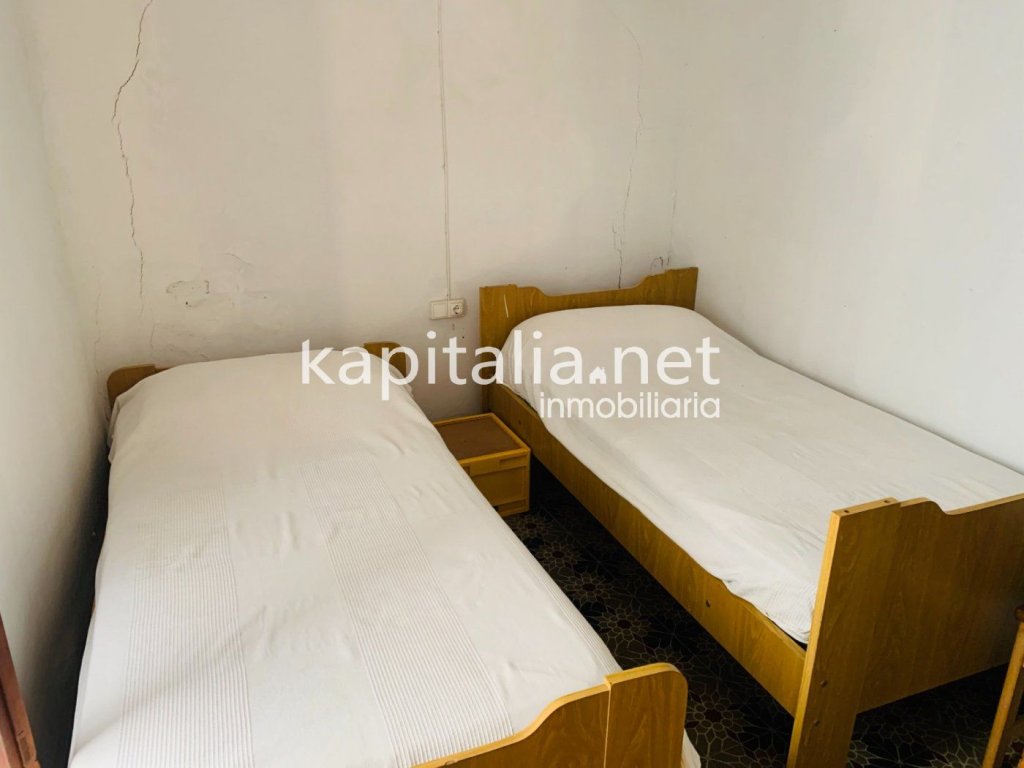 Featured Photo