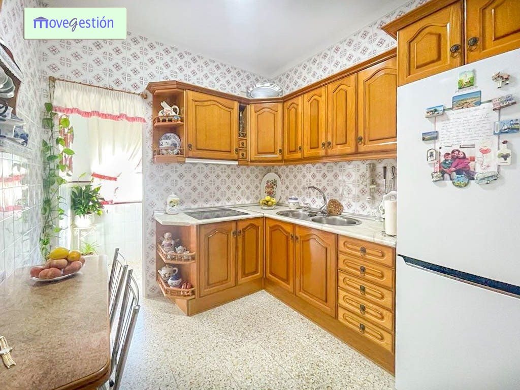 Featured Photo