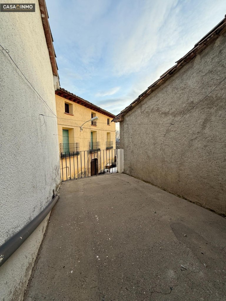 Featured Photo
