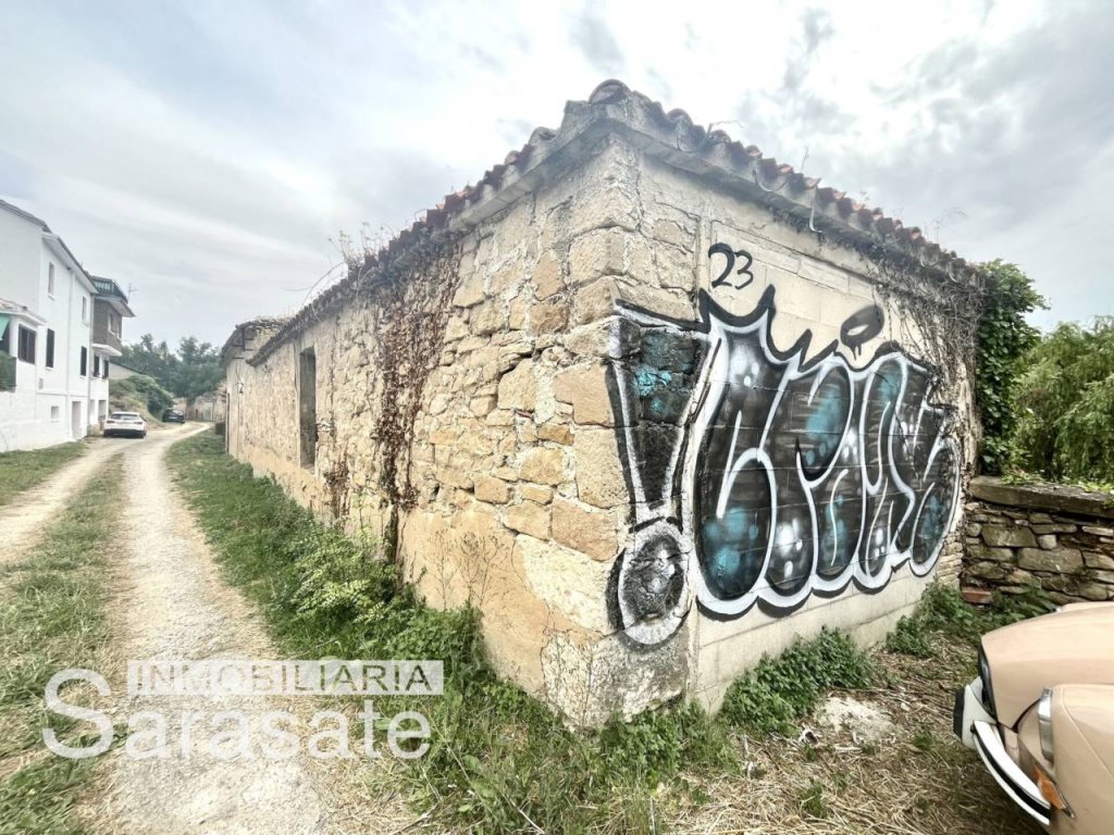 Featured Photo