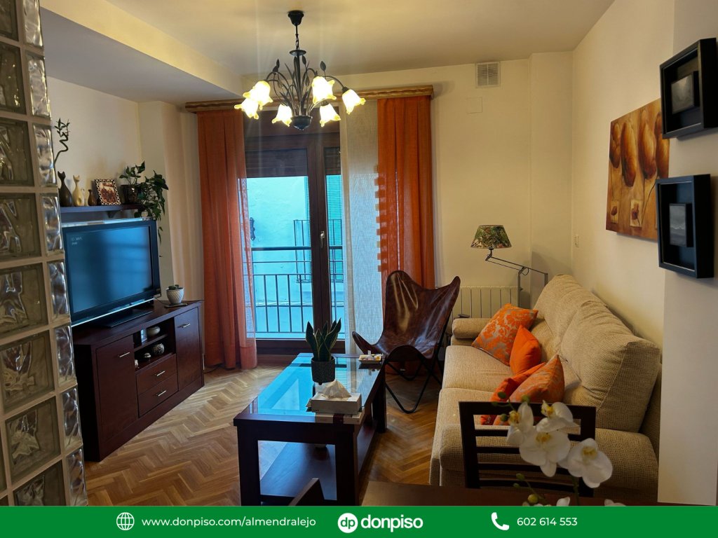 Featured Photo