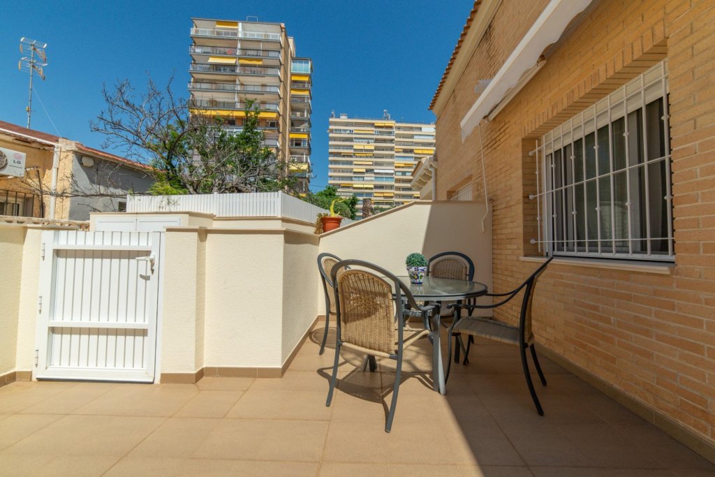 Featured Photo