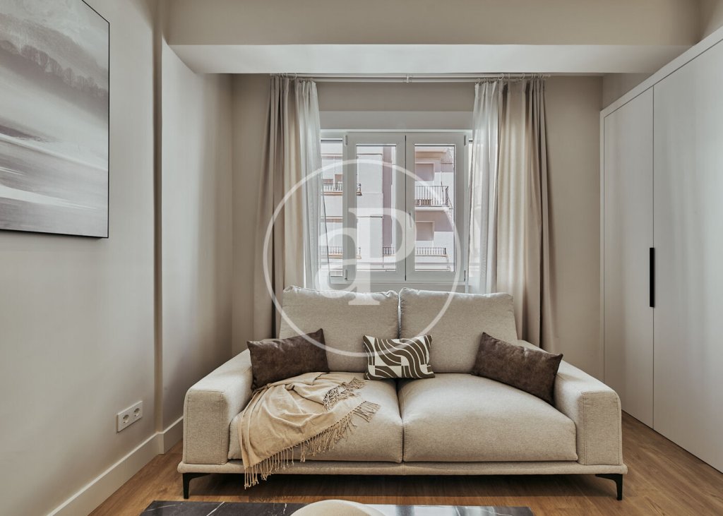 Featured Photo