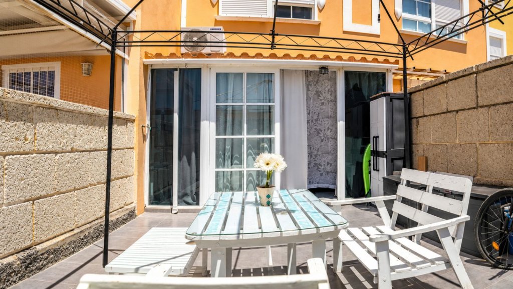 Featured Photo