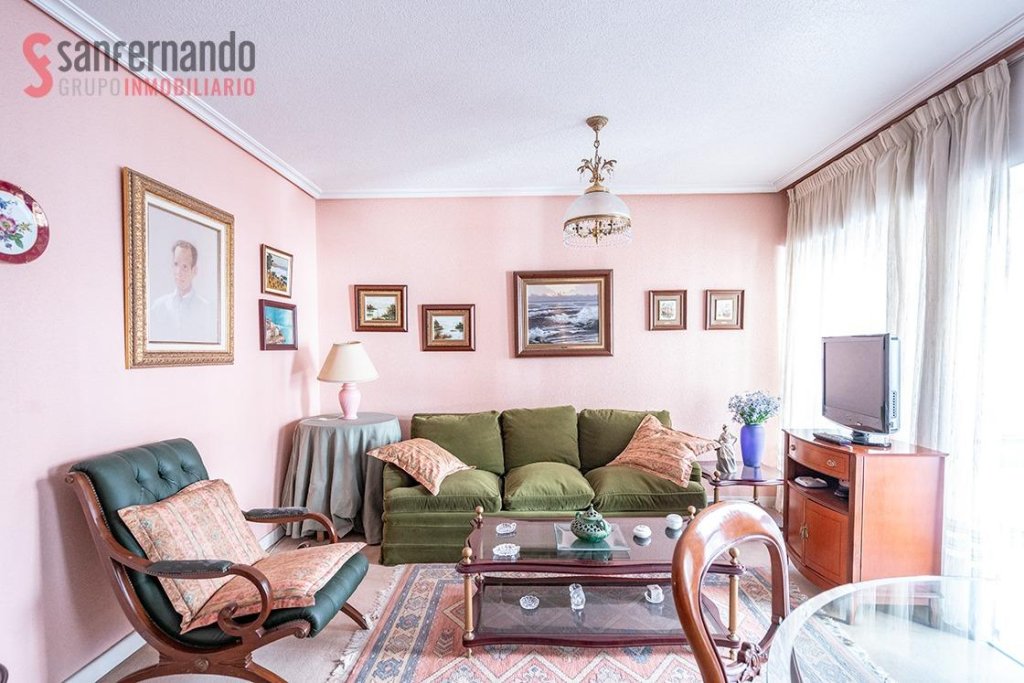 Featured Photo