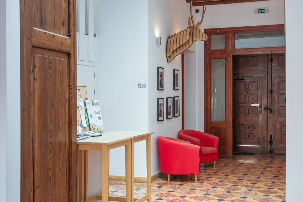 Featured Photo