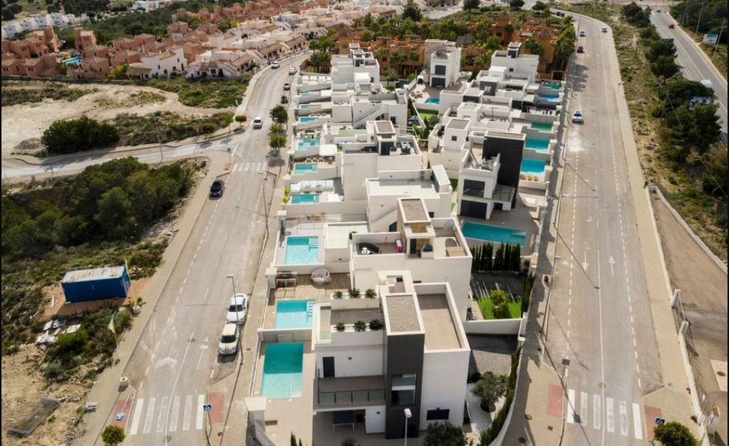Featured Photo